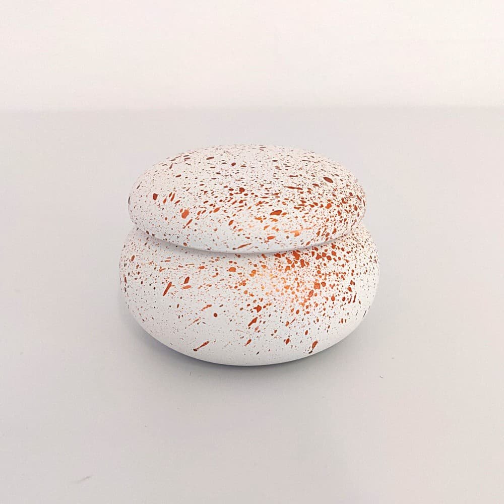 Μπομπονιέρα Γάμου Μπιζουτιέρα Μακαρόν με Χάλκινες Πιτσιλιές